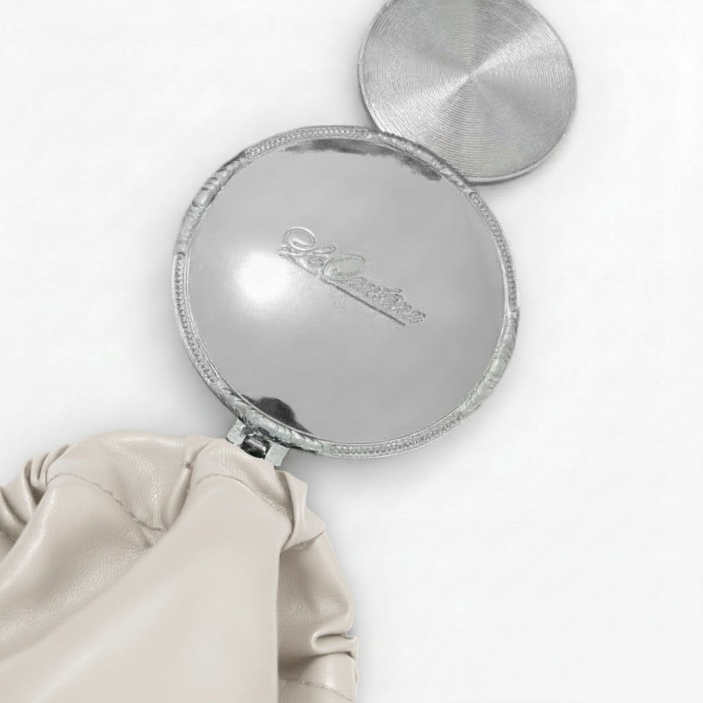 The Vanity Pouch
