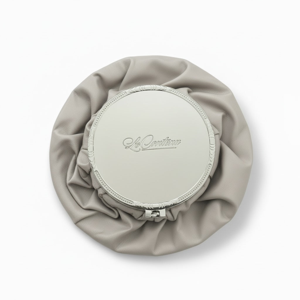 The Vanity Pouch